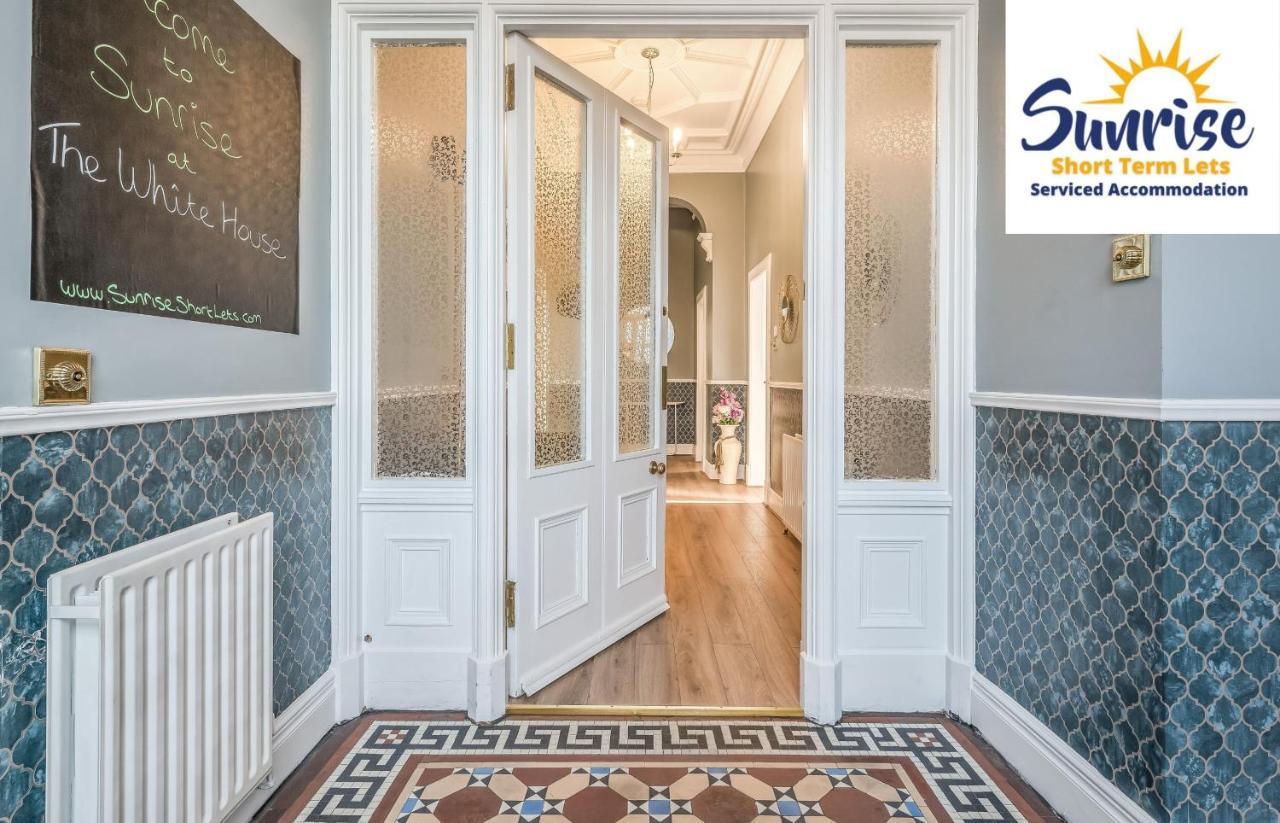 Presidential Apartment, Family Home, Luxury Bedrooms, 2 Rooms, 1 King Bed, 2 Single Beds, Free Wifi, Free Parking, Tourists, Business Travelers, Relocation, Beautiful River Views, - Long Stays, Invoice And Reduced Price Are Only Via Sunrise Short Let Dundee Exteriör bild