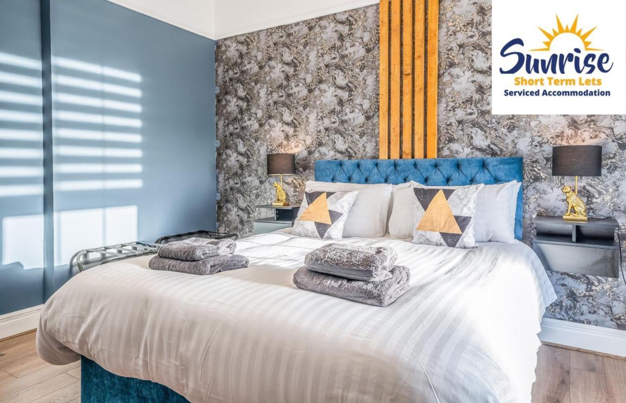 Presidential Apartment, Family Home, Luxury Bedrooms, 2 Rooms, 1 King Bed, 2 Single Beds, Free Wifi, Free Parking, Tourists, Business Travelers, Relocation, Beautiful River Views, - Long Stays, Invoice And Reduced Price Are Only Via Sunrise Short Let Dundee Exteriör bild
