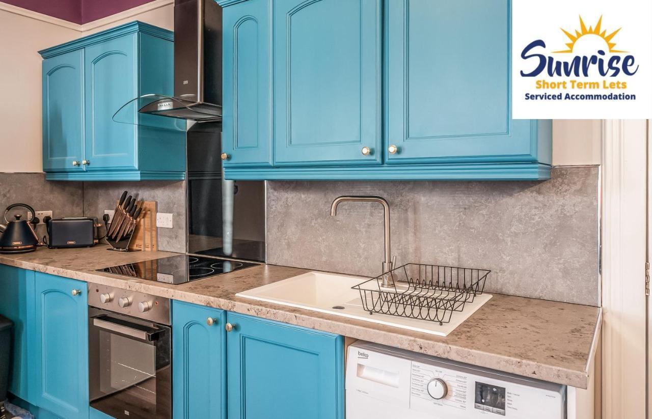 Presidential Apartment, Family Home, Luxury Bedrooms, 2 Rooms, 1 King Bed, 2 Single Beds, Free Wifi, Free Parking, Tourists, Business Travelers, Relocation, Beautiful River Views, - Long Stays, Invoice And Reduced Price Are Only Via Sunrise Short Let Dundee Exteriör bild