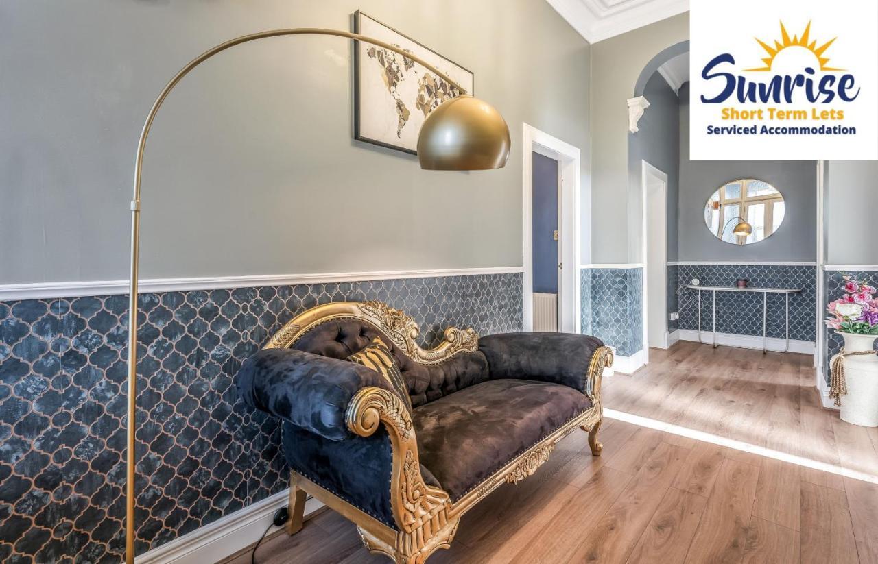 Presidential Apartment, Family Home, Luxury Bedrooms, 2 Rooms, 1 King Bed, 2 Single Beds, Free Wifi, Free Parking, Tourists, Business Travelers, Relocation, Beautiful River Views, - Long Stays, Invoice And Reduced Price Are Only Via Sunrise Short Let Dundee Exteriör bild